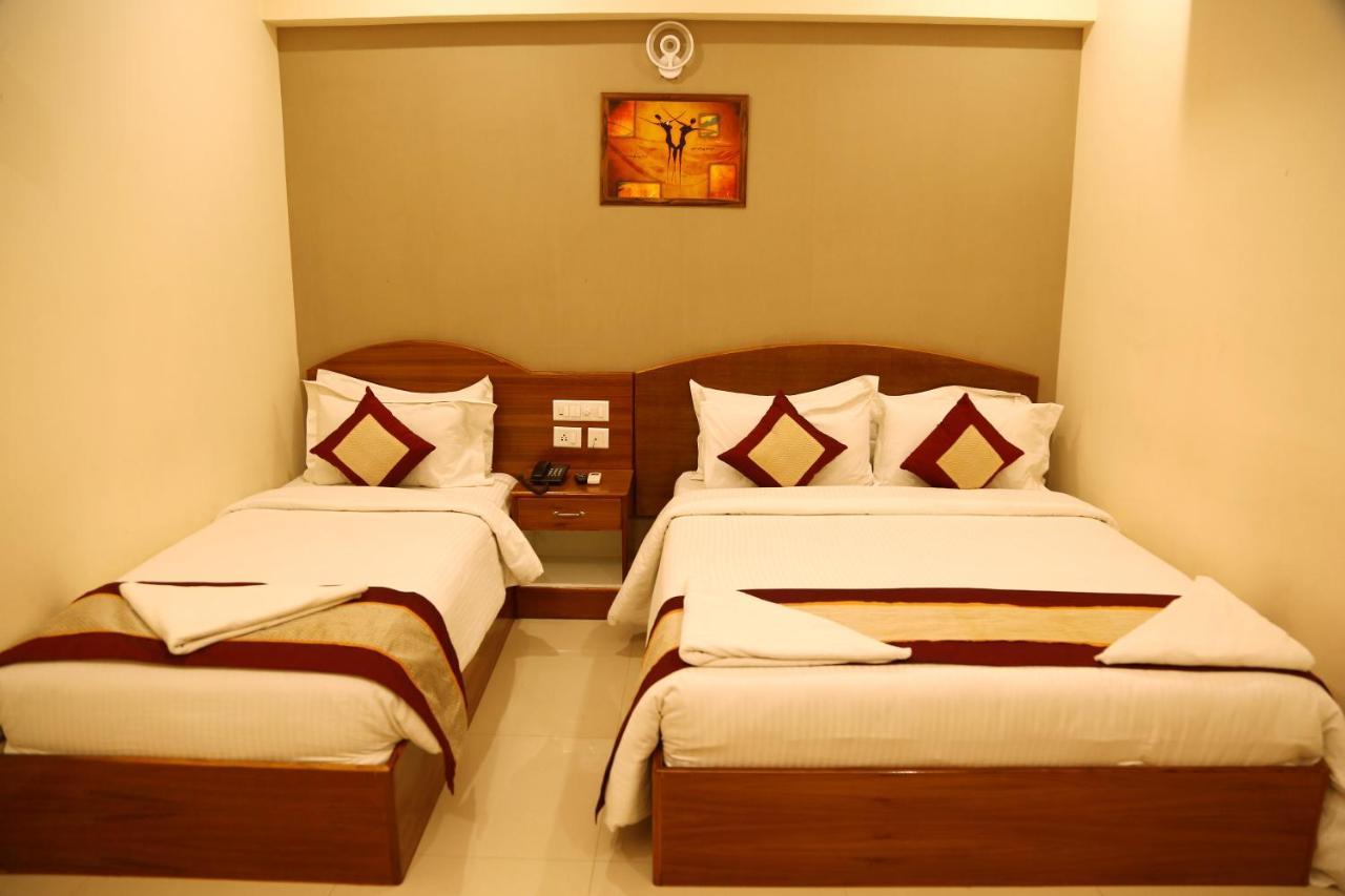 Nitheesh Residency Hotel Kanchipuram Exterior photo